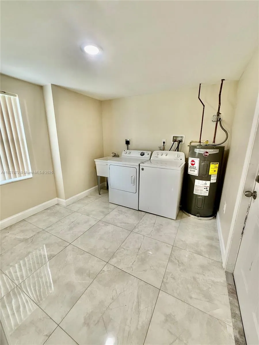 Cutler Bay, Florida 33157, United States, 3 Bedrooms Bedrooms, ,2 BathroomsBathrooms,Residential,Active,159608