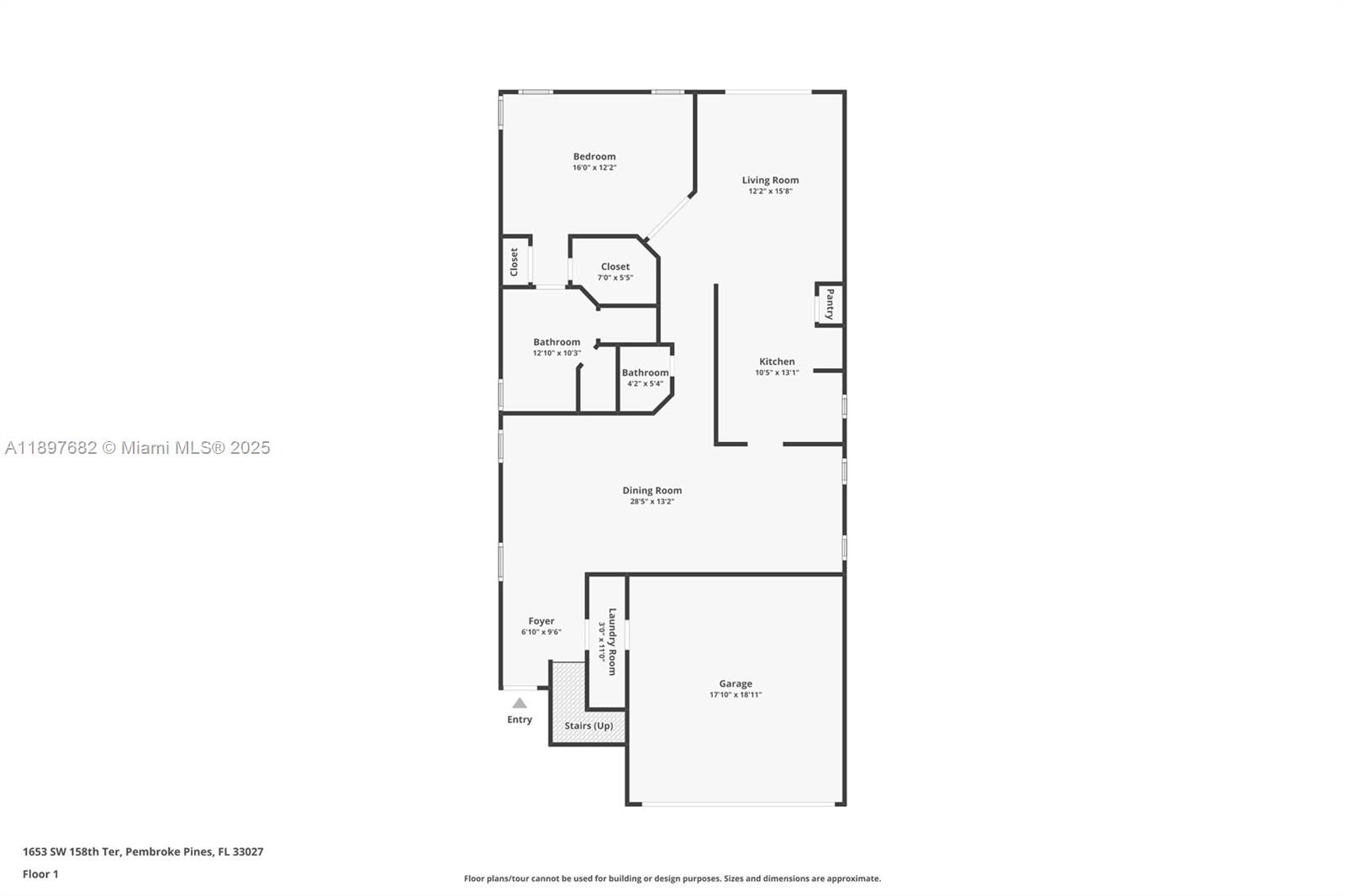 HOLLYWOOD LAKES COUNTRY C - Residential