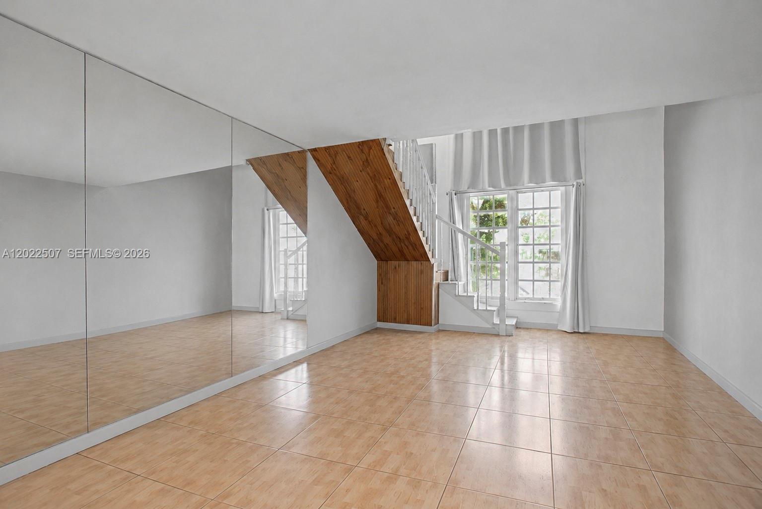 CASTLE APTS CONDO - Residential