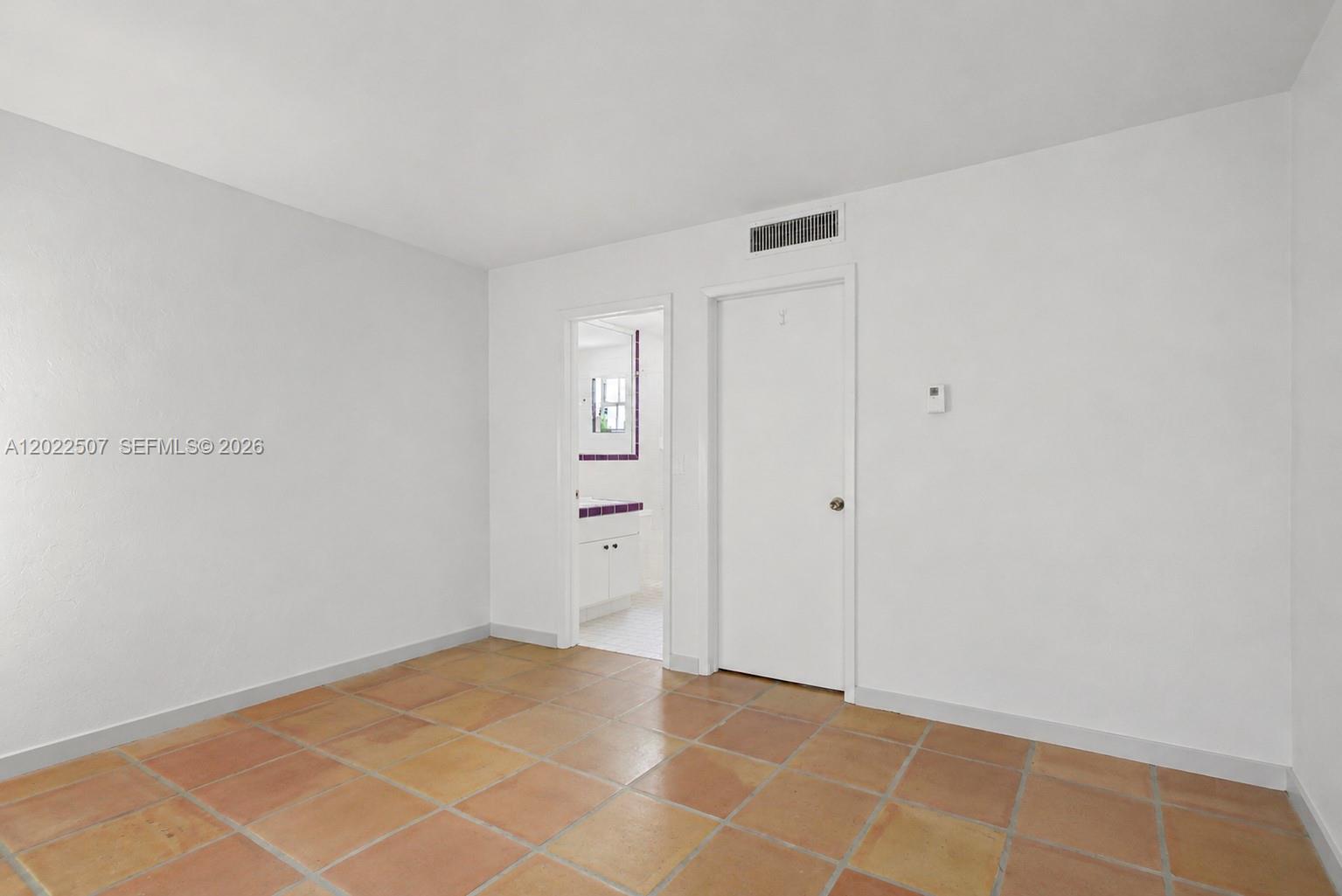 CASTLE APTS CONDO - Residential