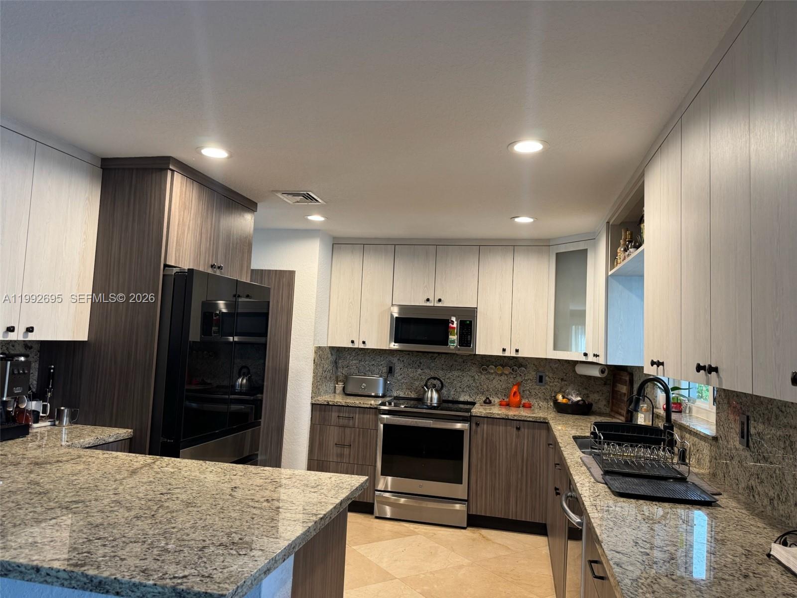 THE RESERVE AT DORAL - Residential