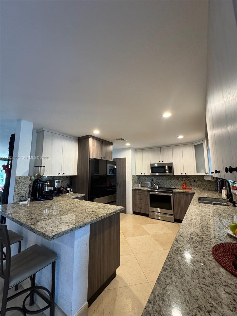 THE RESERVE AT DORAL - Residential