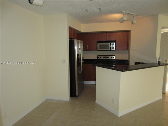 CORAL KEY CONDO - Residential