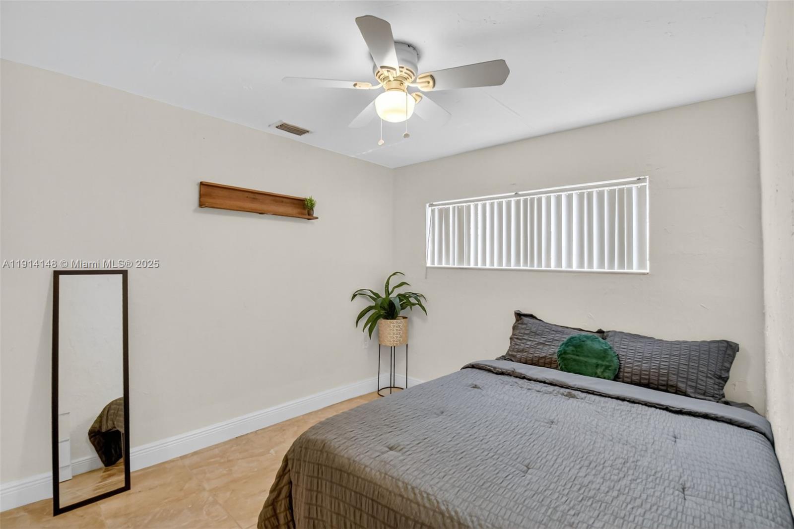 IRONS MANOR 5TH ADDN - Residential