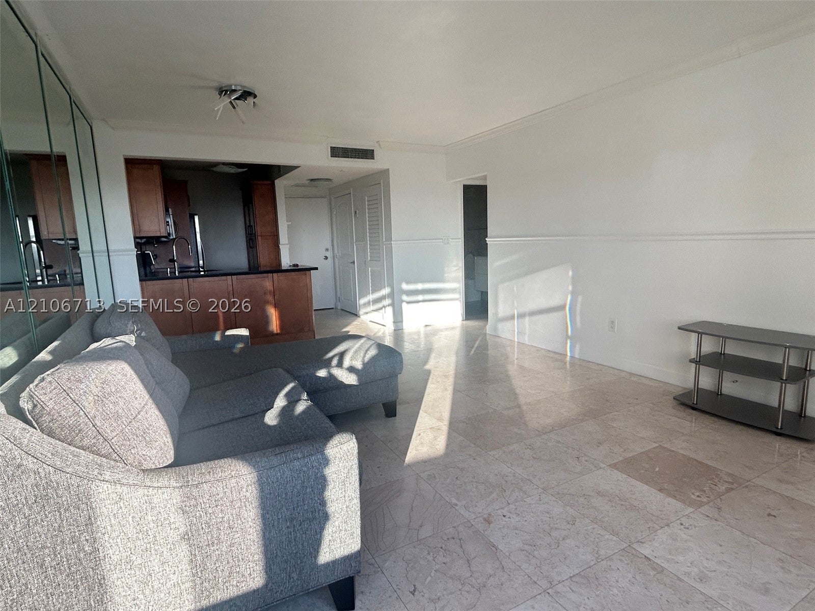 2899 Collins Ave 1538