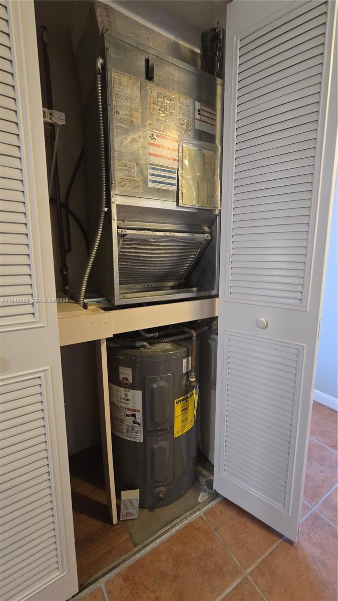 CYPRESS CHASE CONDO NO 1 - Land