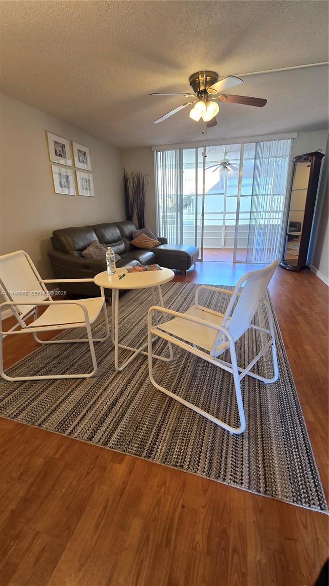 CYPRESS CHASE CONDO NO 1 - Land