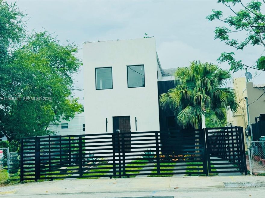 Legal Multifamily Fourplex – Completely Remodeled in 2025.
Excellent investment opportunity featuring two separate buildings with a total of four units. Property is partially furnished and equipped with four individual electric meters. Enjoy a spacious backyard, ideal for tenants’ enjoyment or future enhancements.
Prime location within walking distance to the famous Calle Ocho (8th Street), offering restaurants, shops, and cultural attractions, and just minutes from Downtown Miami. Perfect for investors seeking a turnkey income-producing property in a high-demand area.