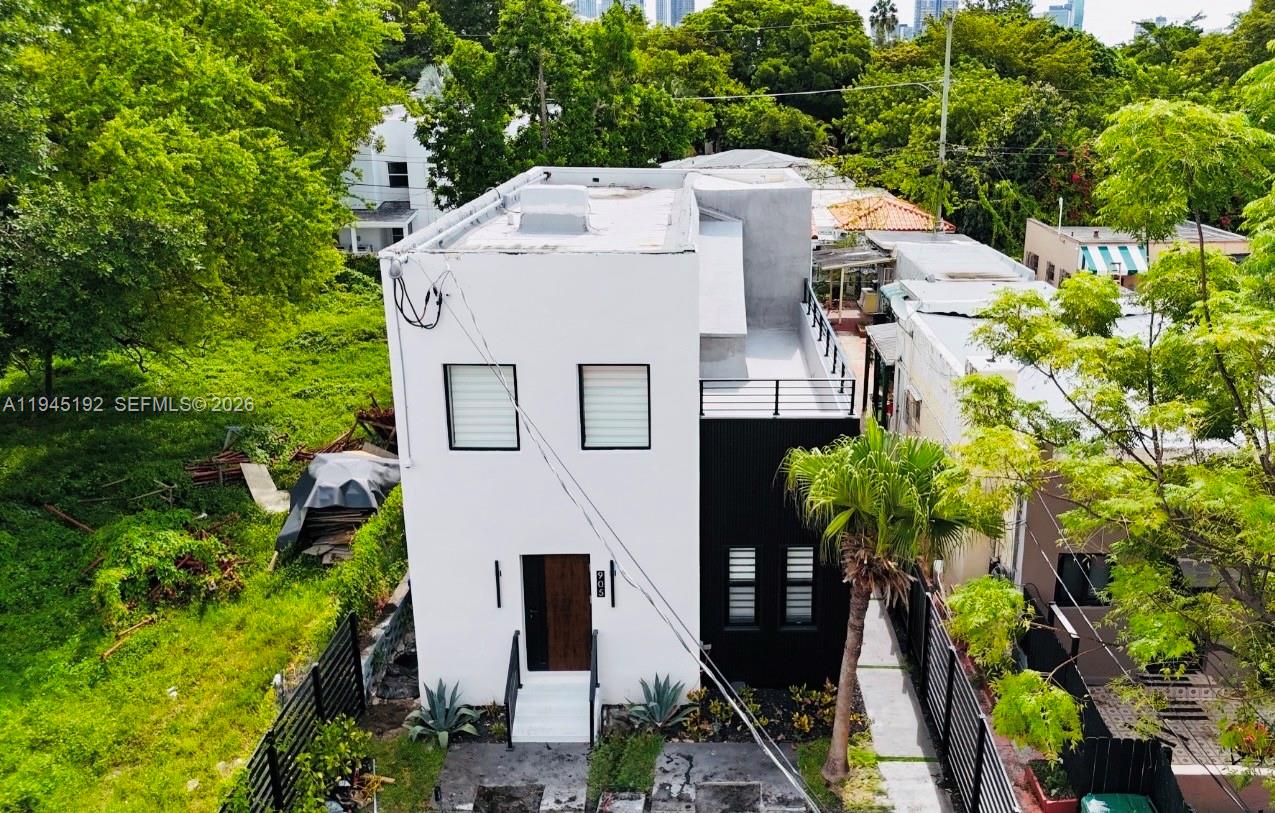 1ST WESTMORELAND ADDN - Residential Income