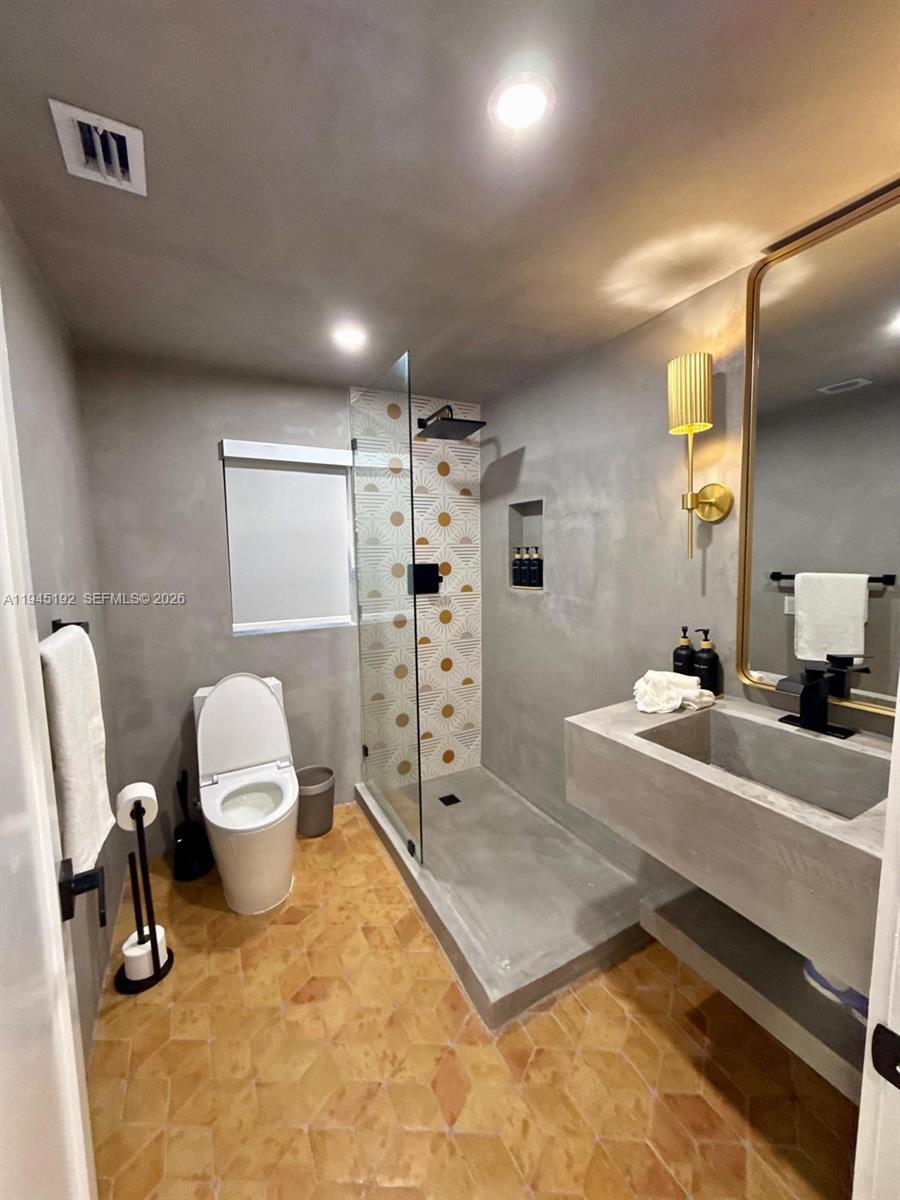 1ST WESTMORELAND ADDN - Residential Income