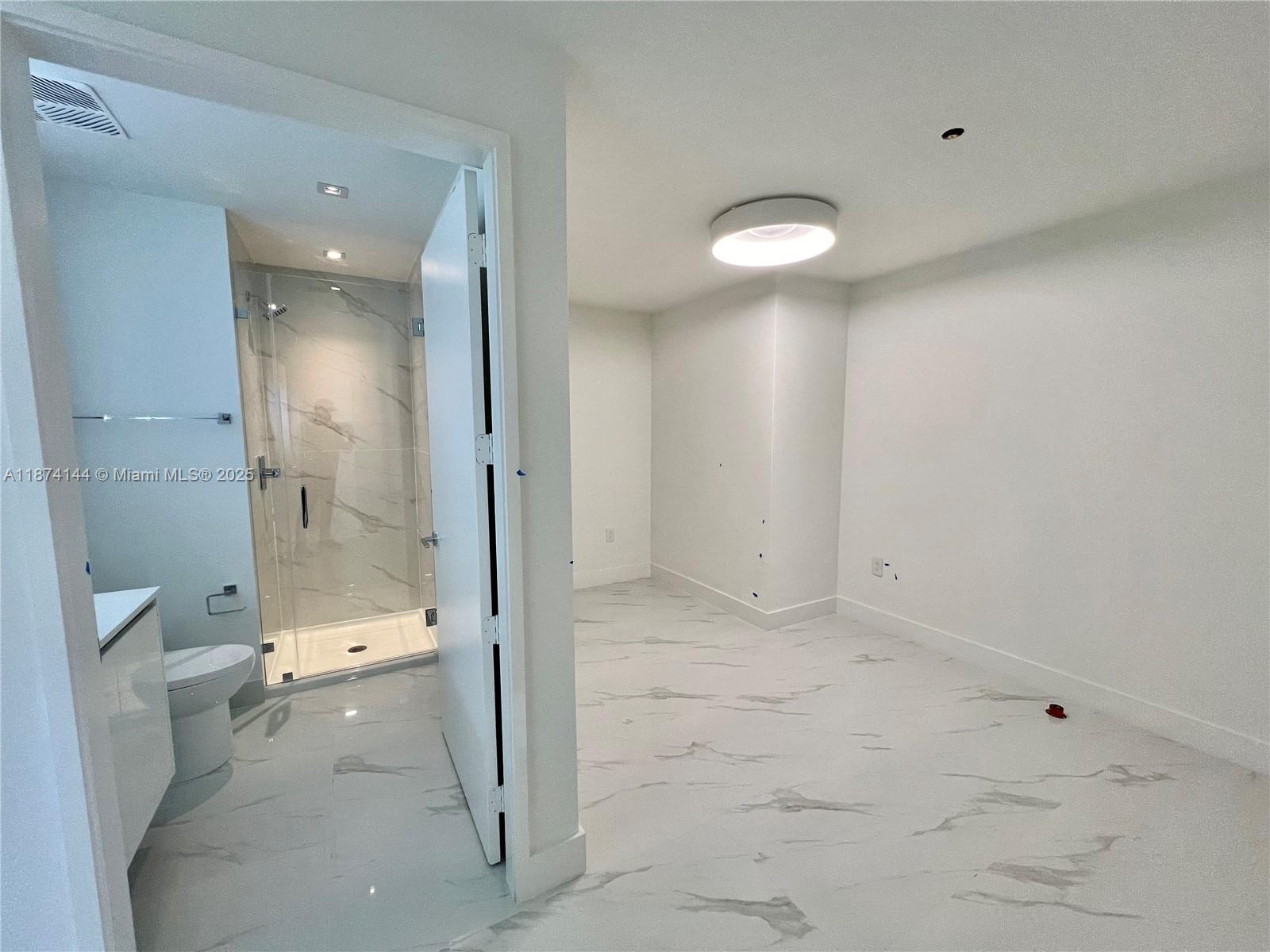 ARIA RESERVE SOUTH - Residential