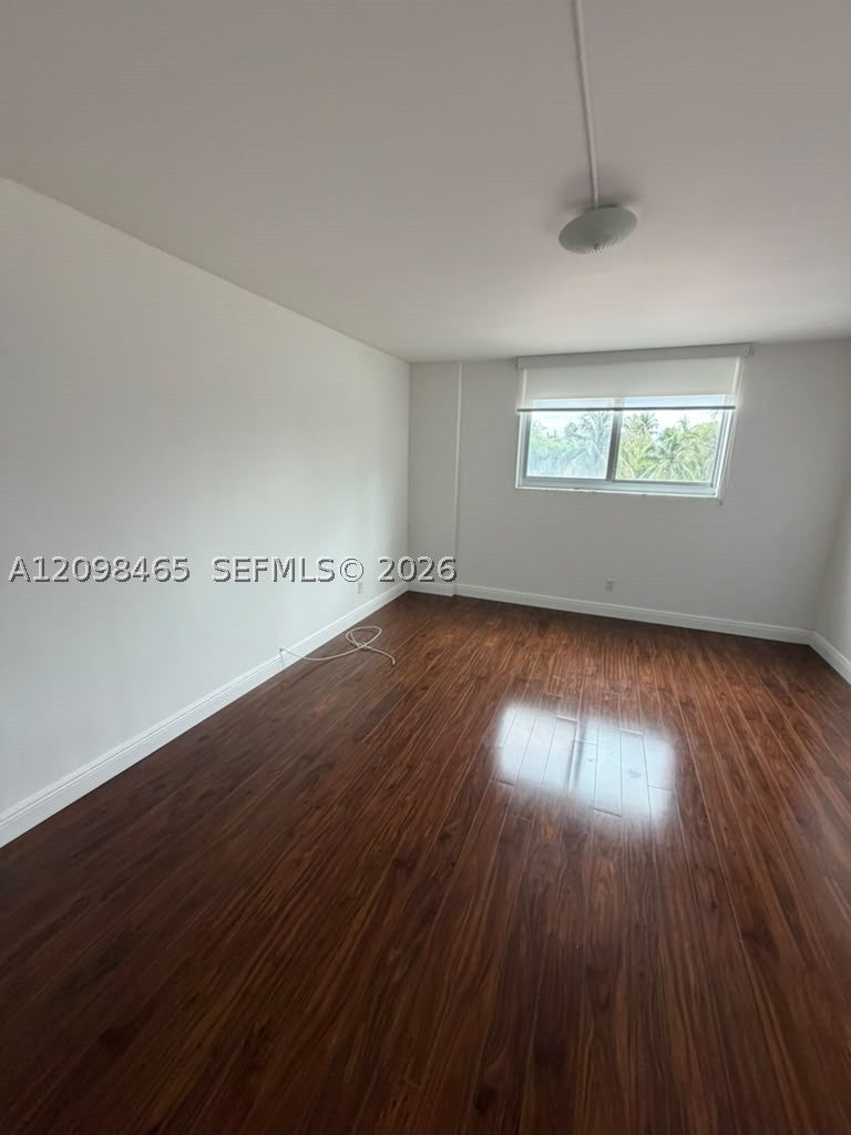 19380 Collins Ave 218