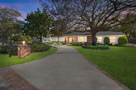 9980 SW 128th St 9980 Miami FL 33176