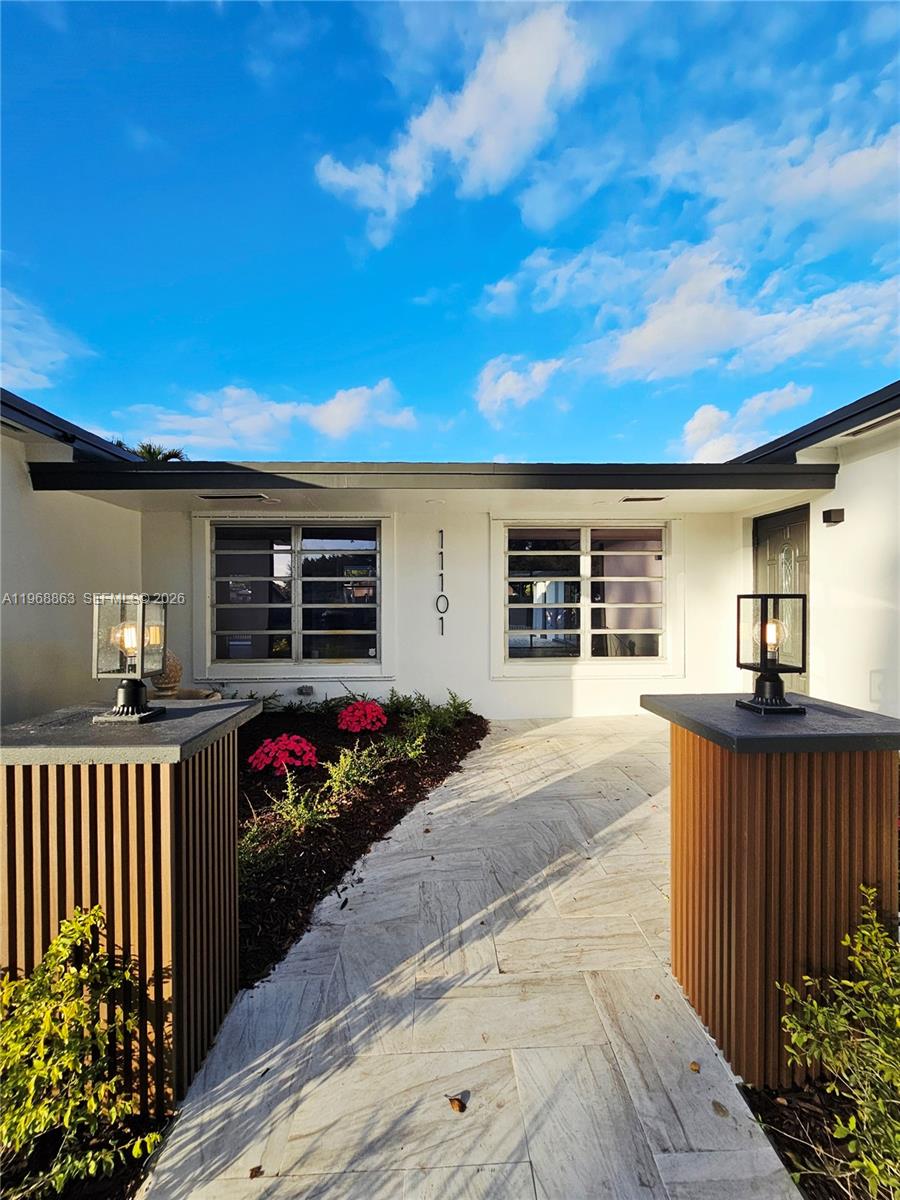 PEMBROKE LAKES SEC 2 - Residential