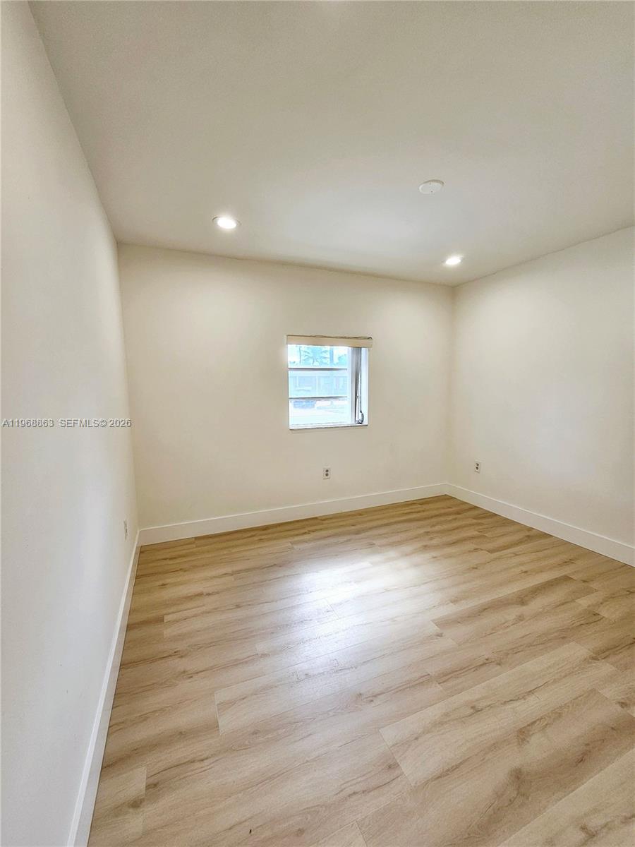 PEMBROKE LAKES SEC 2 - Residential