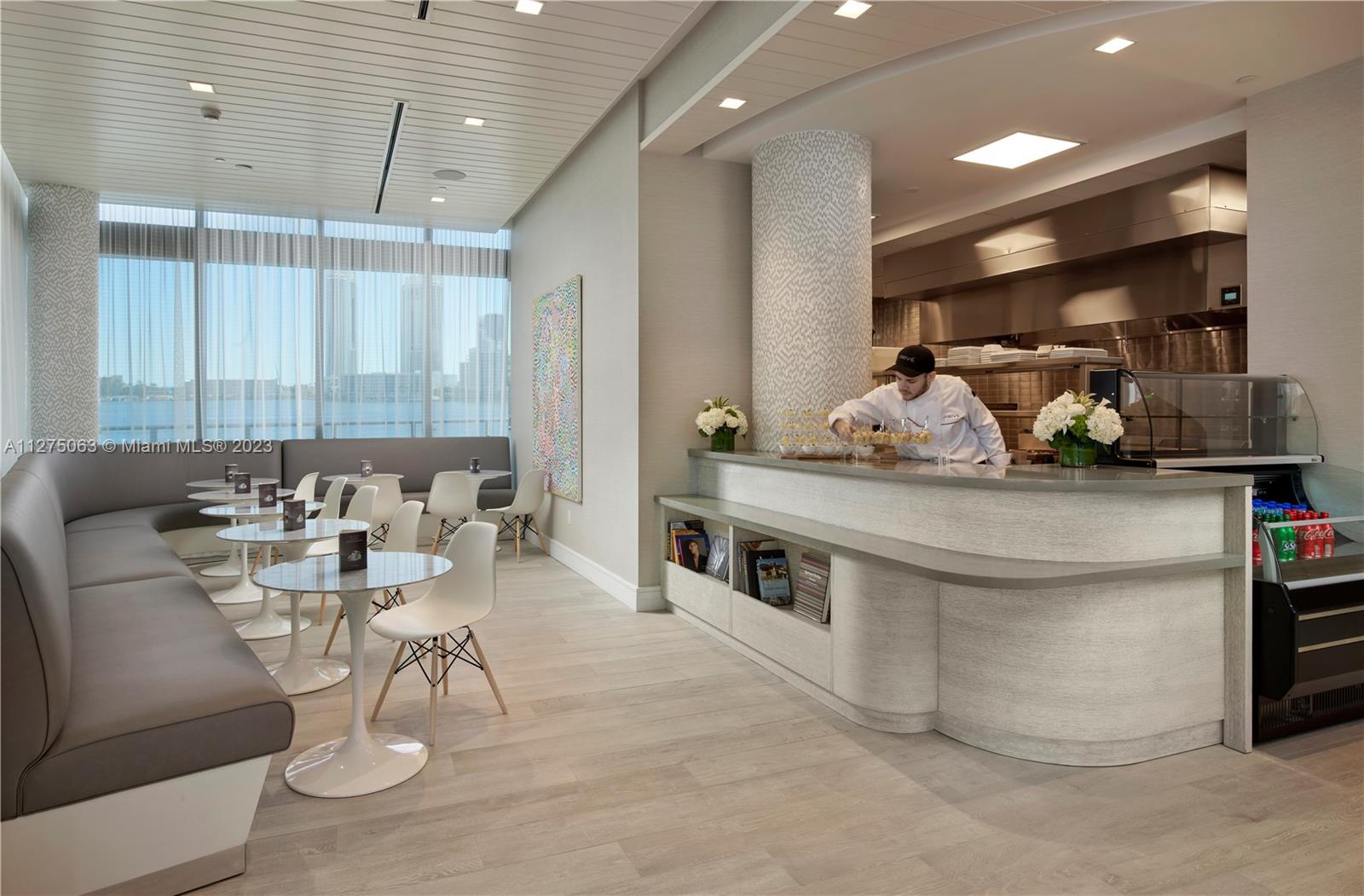 PRIVE SOUTH TOWER - Residential