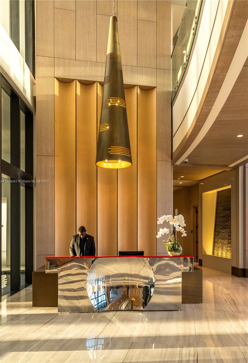 PRIVE SOUTH TOWER - Residential