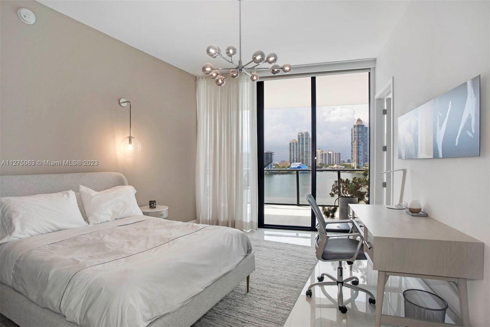 PRIVE SOUTH TOWER - Residential
