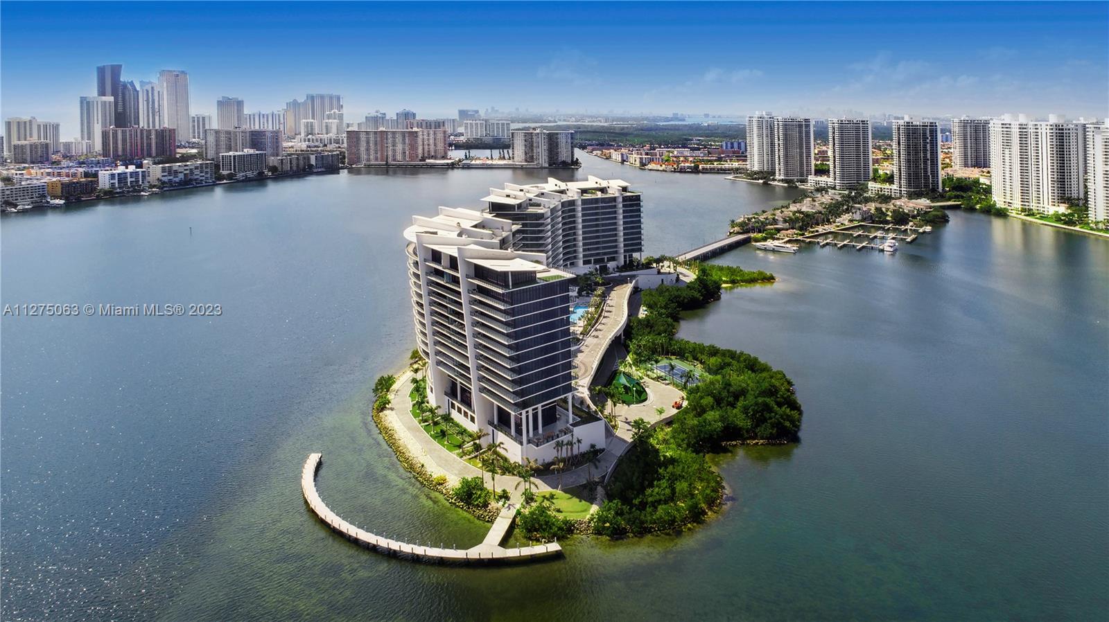 PRIVE SOUTH TOWER - Residential