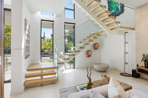 Tiny photo for 4354 Alton Rd, Miami Beach, FL 33140 (MLS # A12027331)