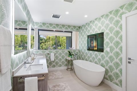 Tiny photo for 4354 Alton Rd, Miami Beach, FL 33140 (MLS # A12027331)