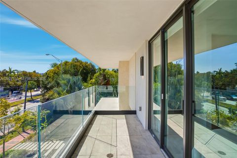 Tiny photo for 4354 Alton Rd, Miami Beach, FL 33140 (MLS # A12027331)