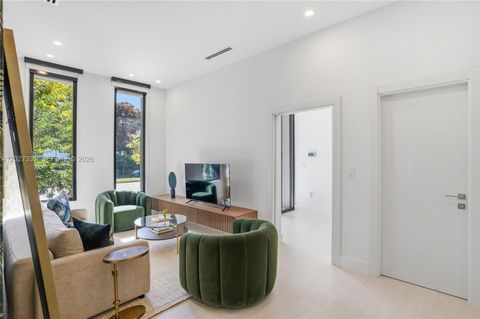 Tiny photo for 4354 Alton Rd, Miami Beach, FL 33140 (MLS # A12027331)
