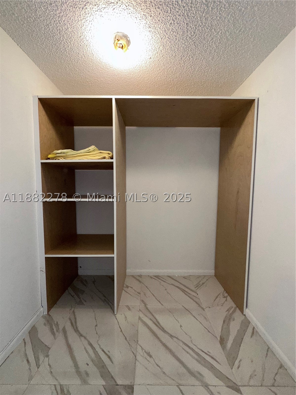 2800 Somerset Dr 403J