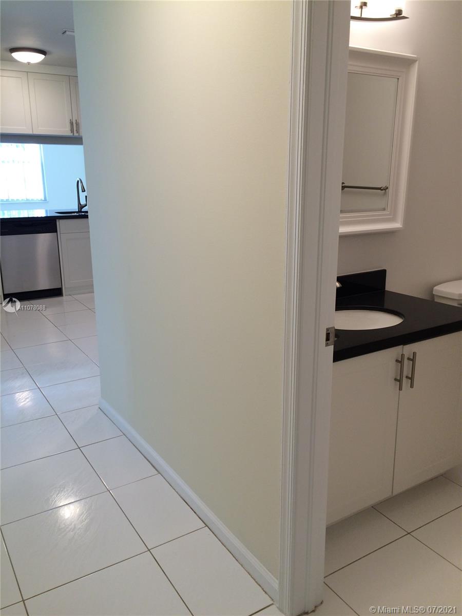 COCONUT KEY - Residential