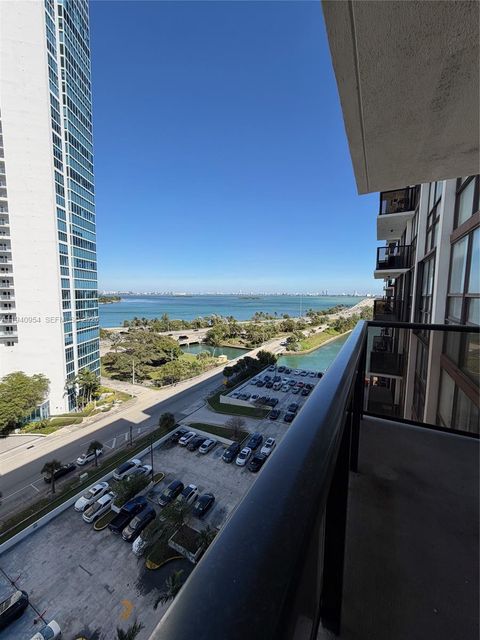 600 NE 36 ST 1205 Miami FL 33137