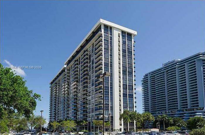 CHARTER CLUB CONDO - Residential Lease