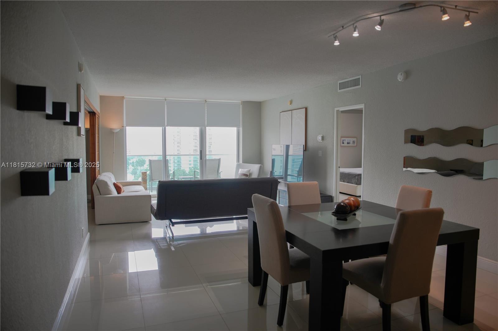 4001 S Ocean Dr 11A