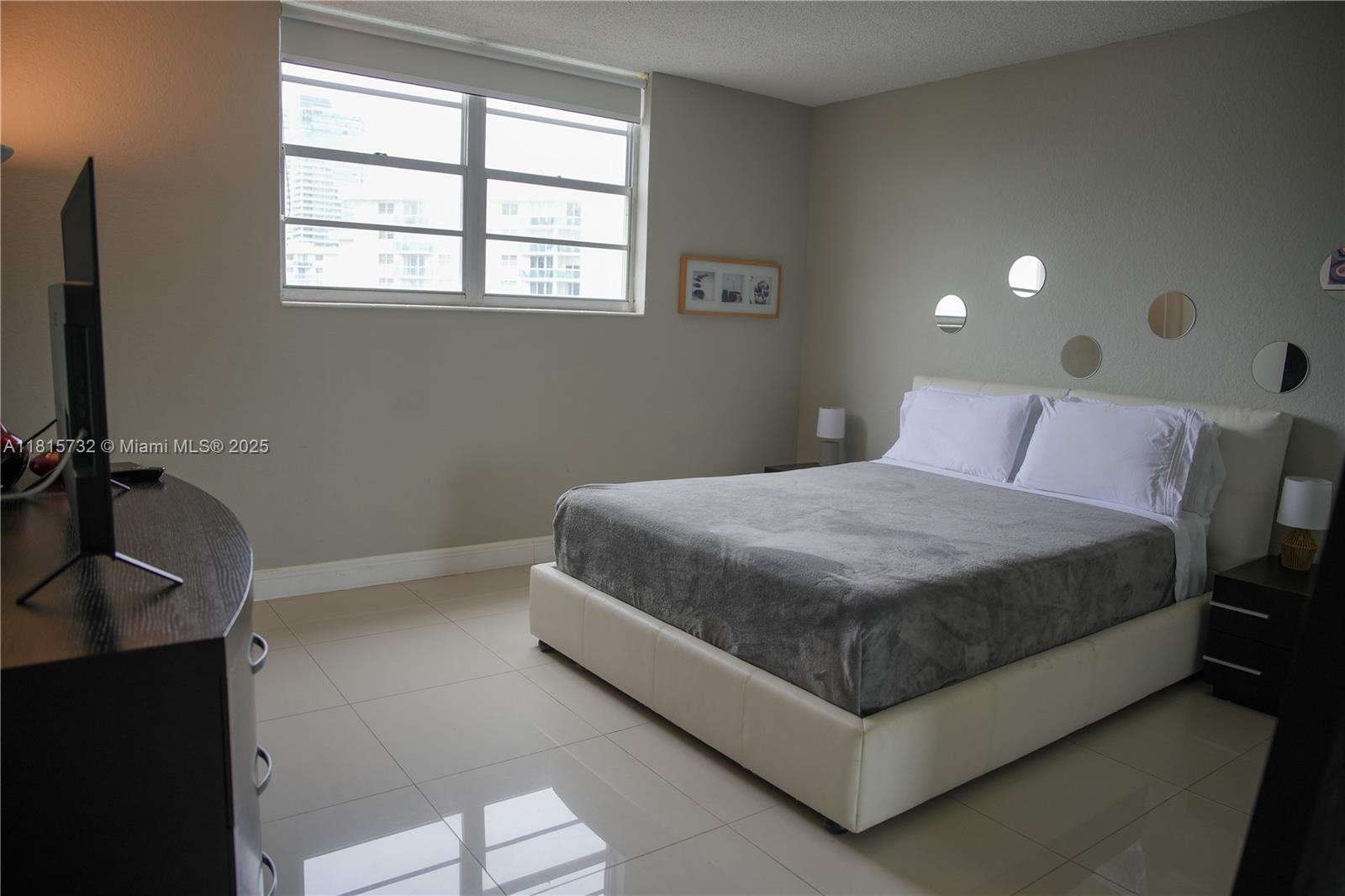 SIAN OCEAN RESIDENCES CON - Residential