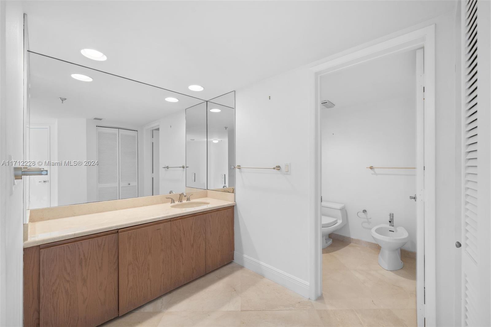 BRICKELL KEY ONE CONDO - Residential