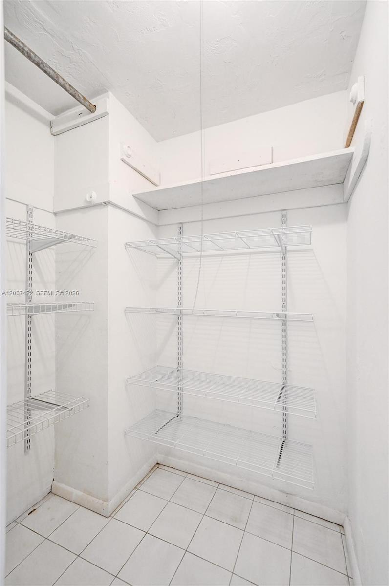 ISLE OF PARADISE CO-OP F - Residential