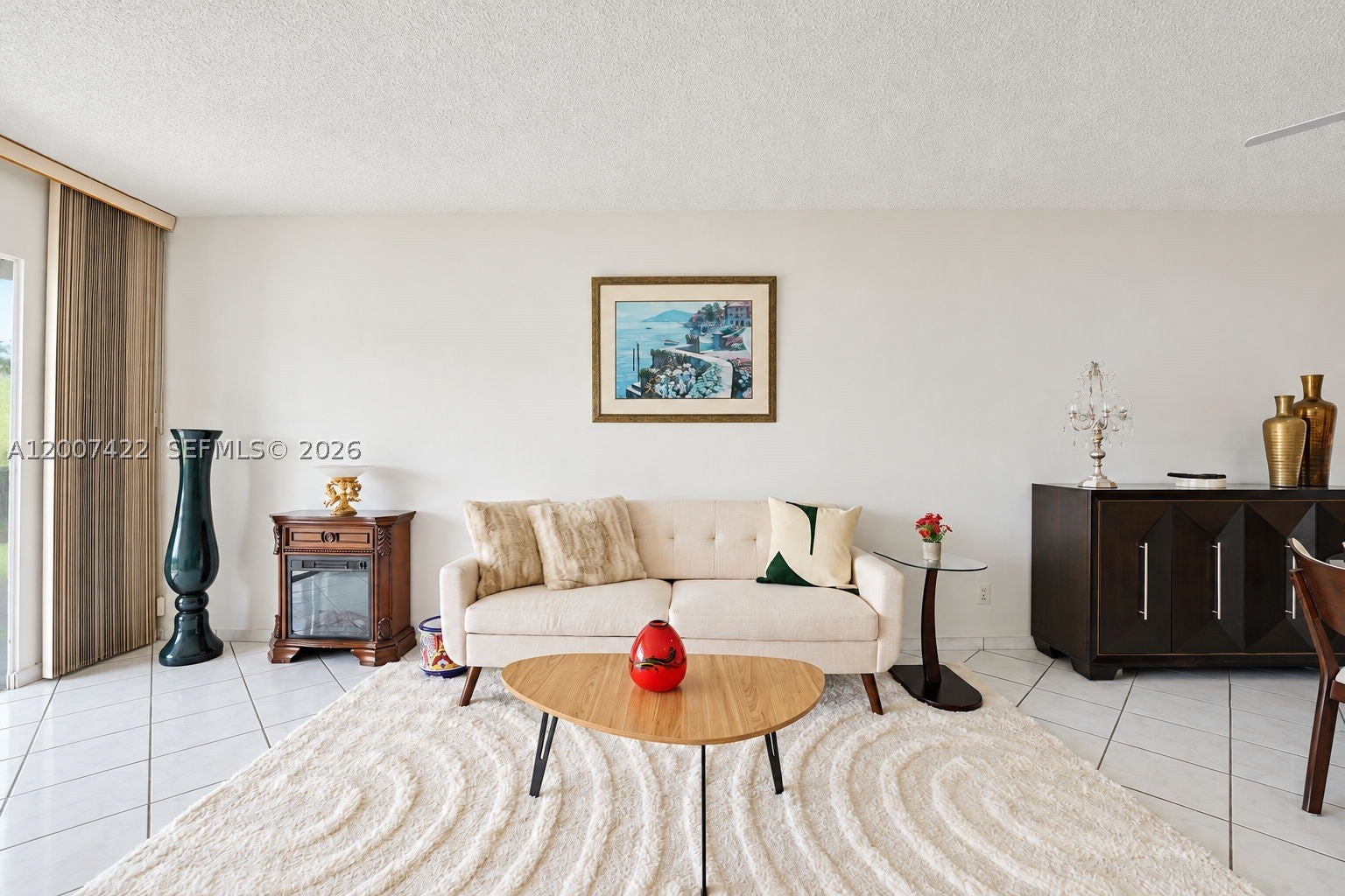 455 Paradise Isle Blvd 104