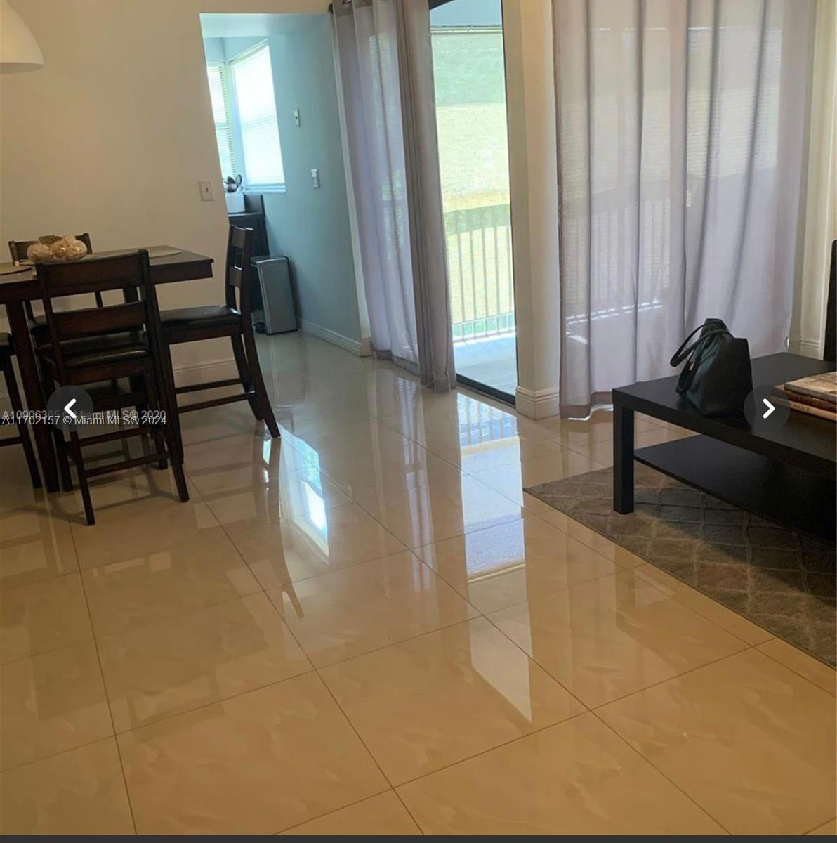 Property for Sale at 1301 S Franklin Ave 1301E, Homestead, Miami-Dade County, Florida - Bedrooms: 1 
Bathrooms: 1  - $168,000