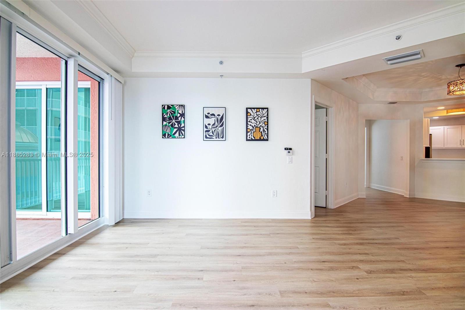 RIVIERA - Residential