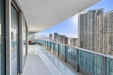 200 Biscayne Boulevard Way 3904 Miami FL 33131