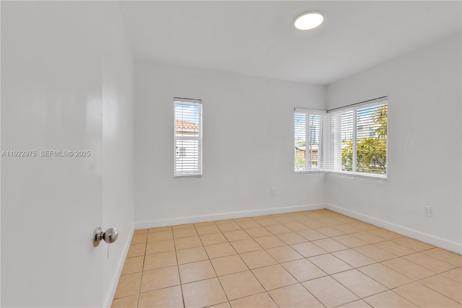 CITY OF MIAMI SOUTH - Residential Lease