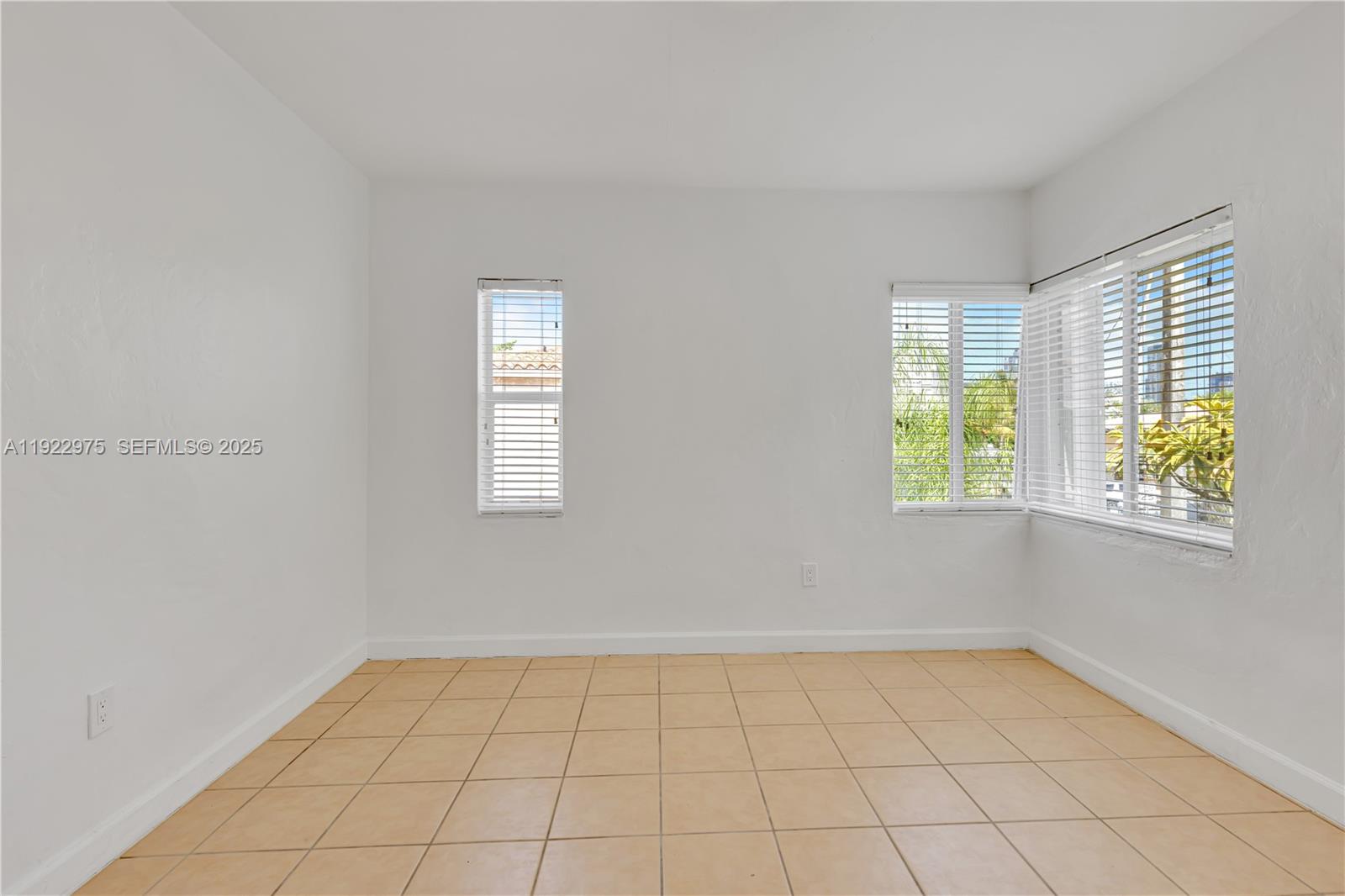 CITY OF MIAMI SOUTH - Residential Lease
