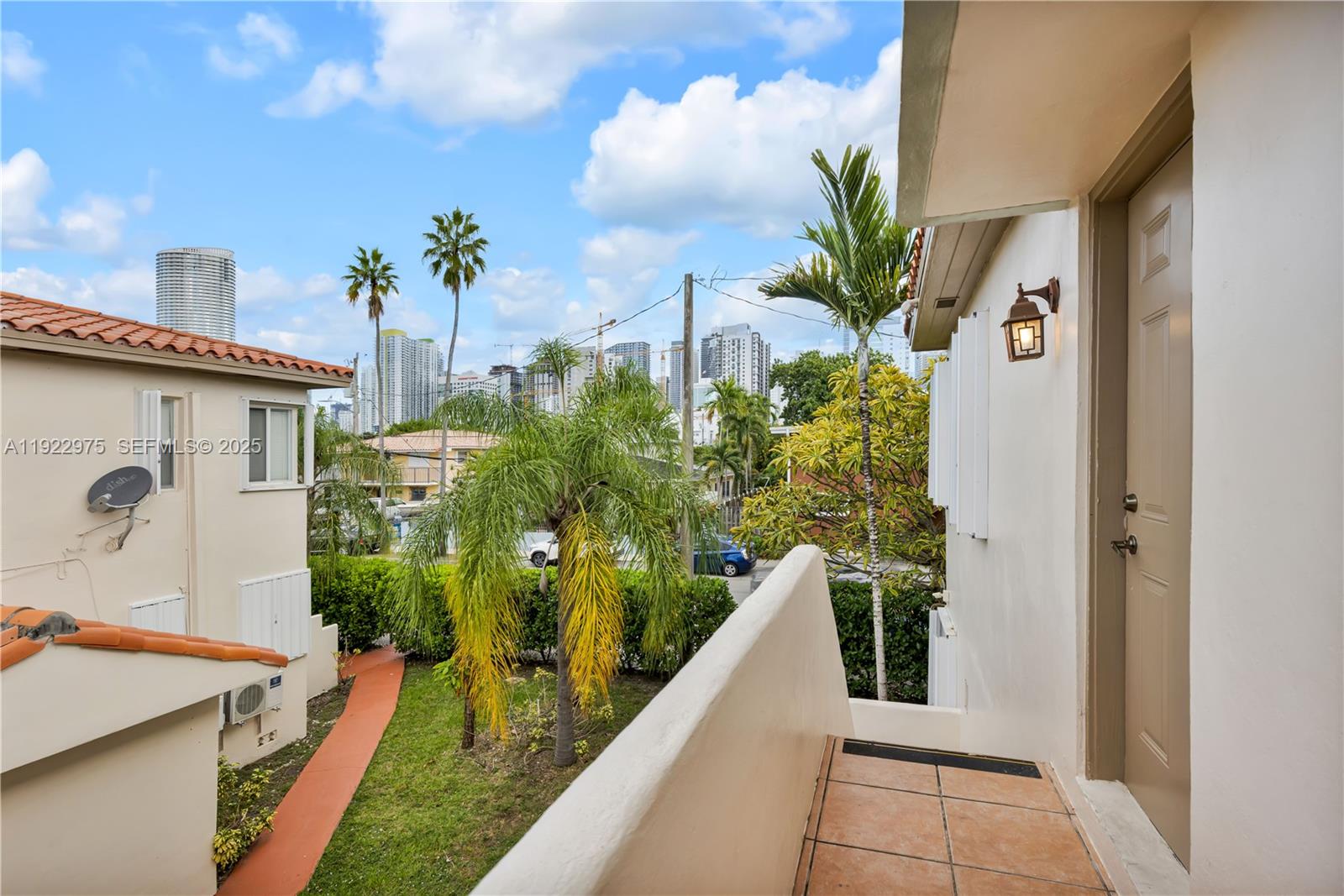 CITY OF MIAMI SOUTH - Residential Lease