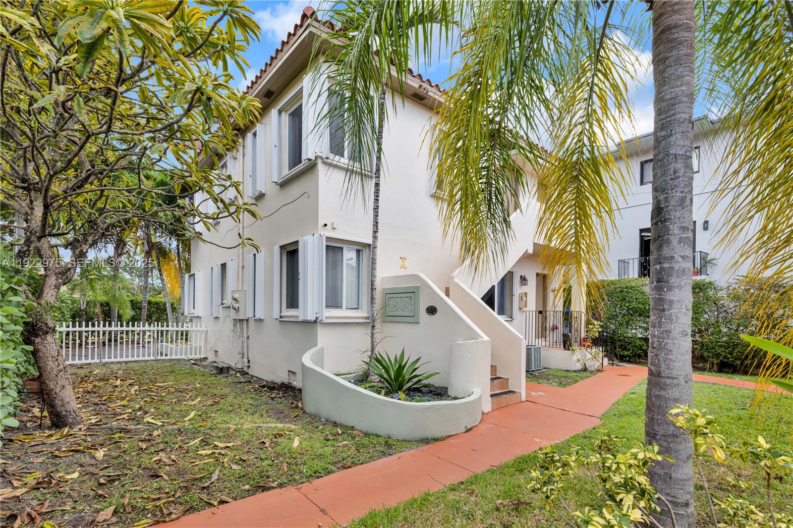 CITY OF MIAMI SOUTH - Residential Lease