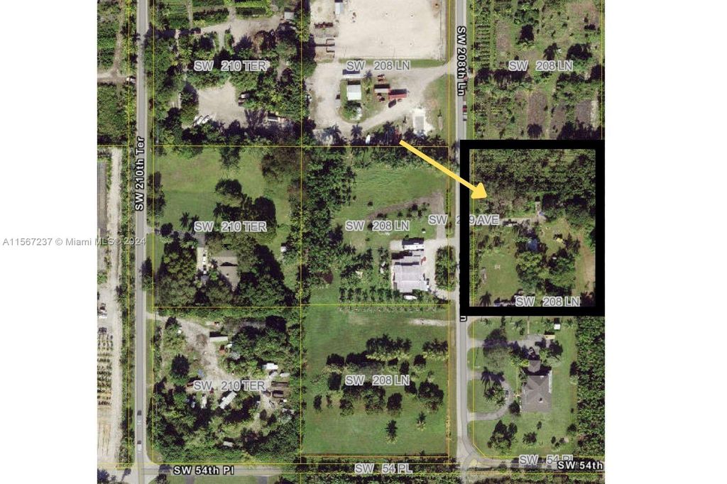 Photo of 208 Sw Ln, Southwest Ranches, FL 33332 (MLS # A11567237)