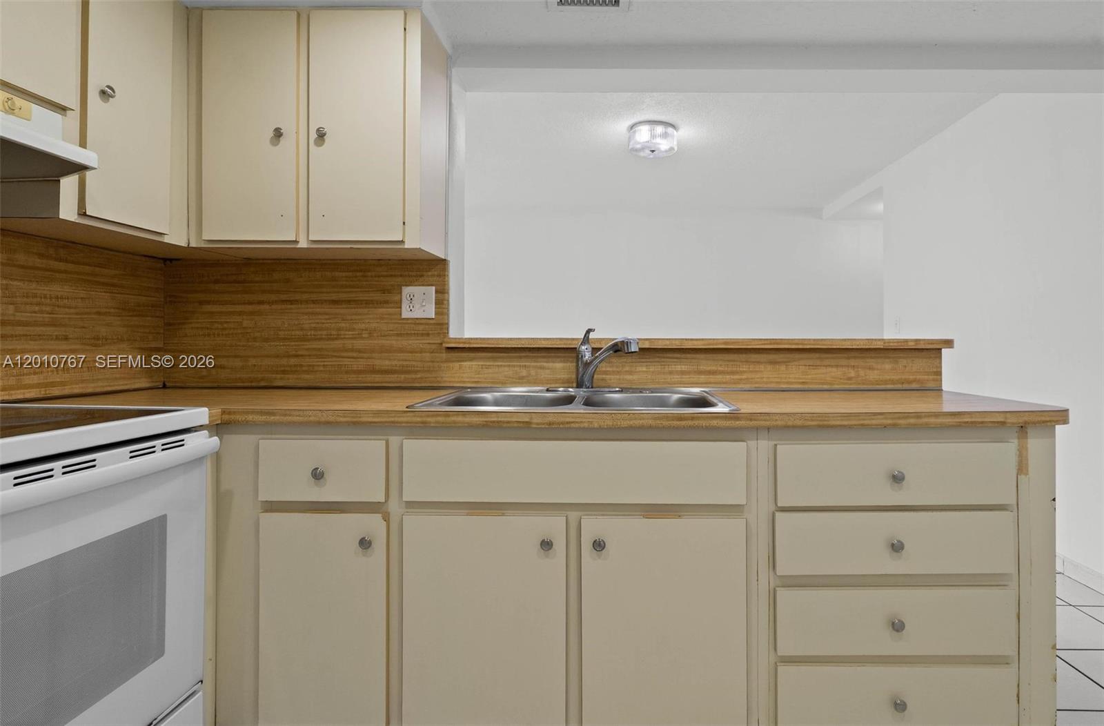 Bleau Fontaine Condo - Residential