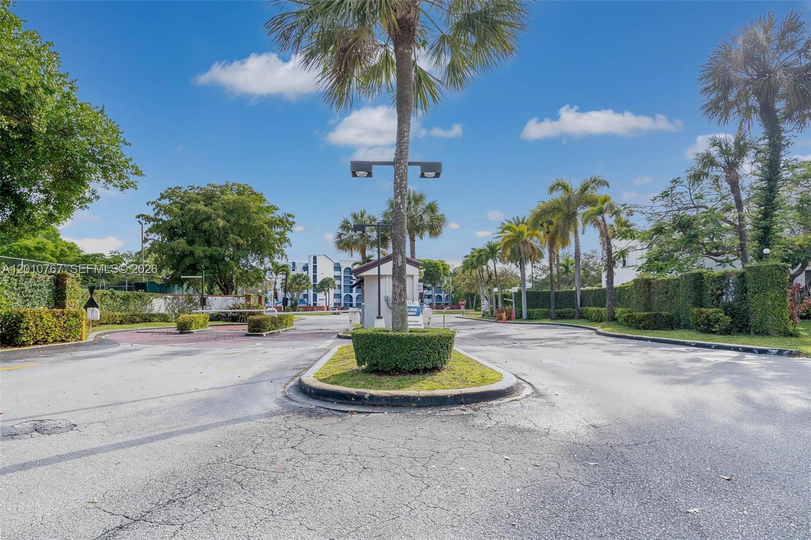 Bleau Fontaine Condo - Residential