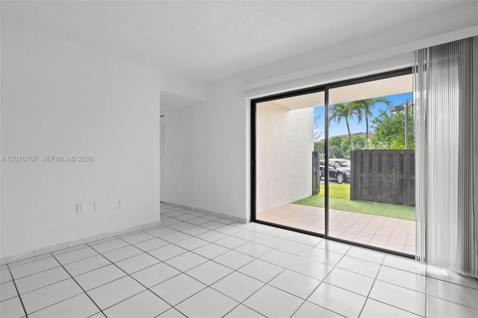 Bleau Fontaine Condo - Residential