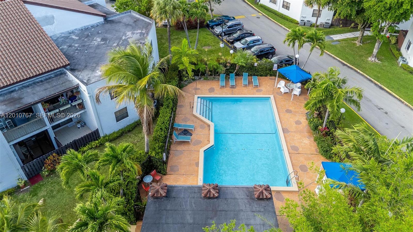 Bleau Fontaine Condo - Residential