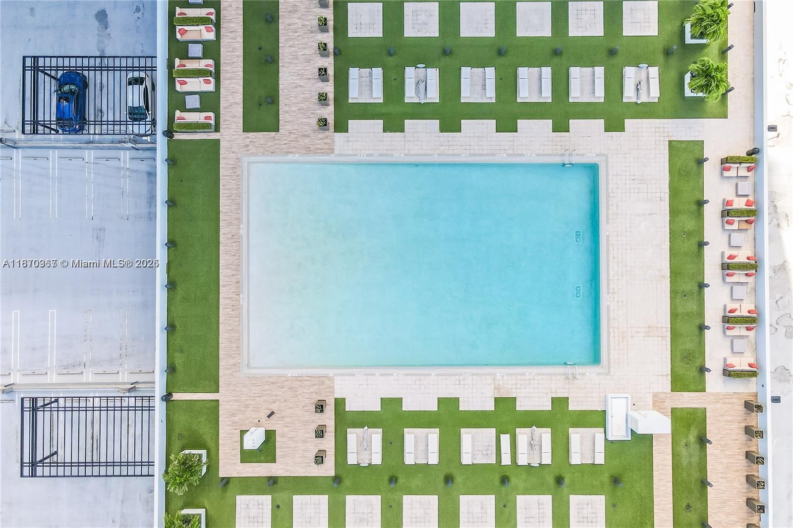 5252 PASEO CONDO - Residential