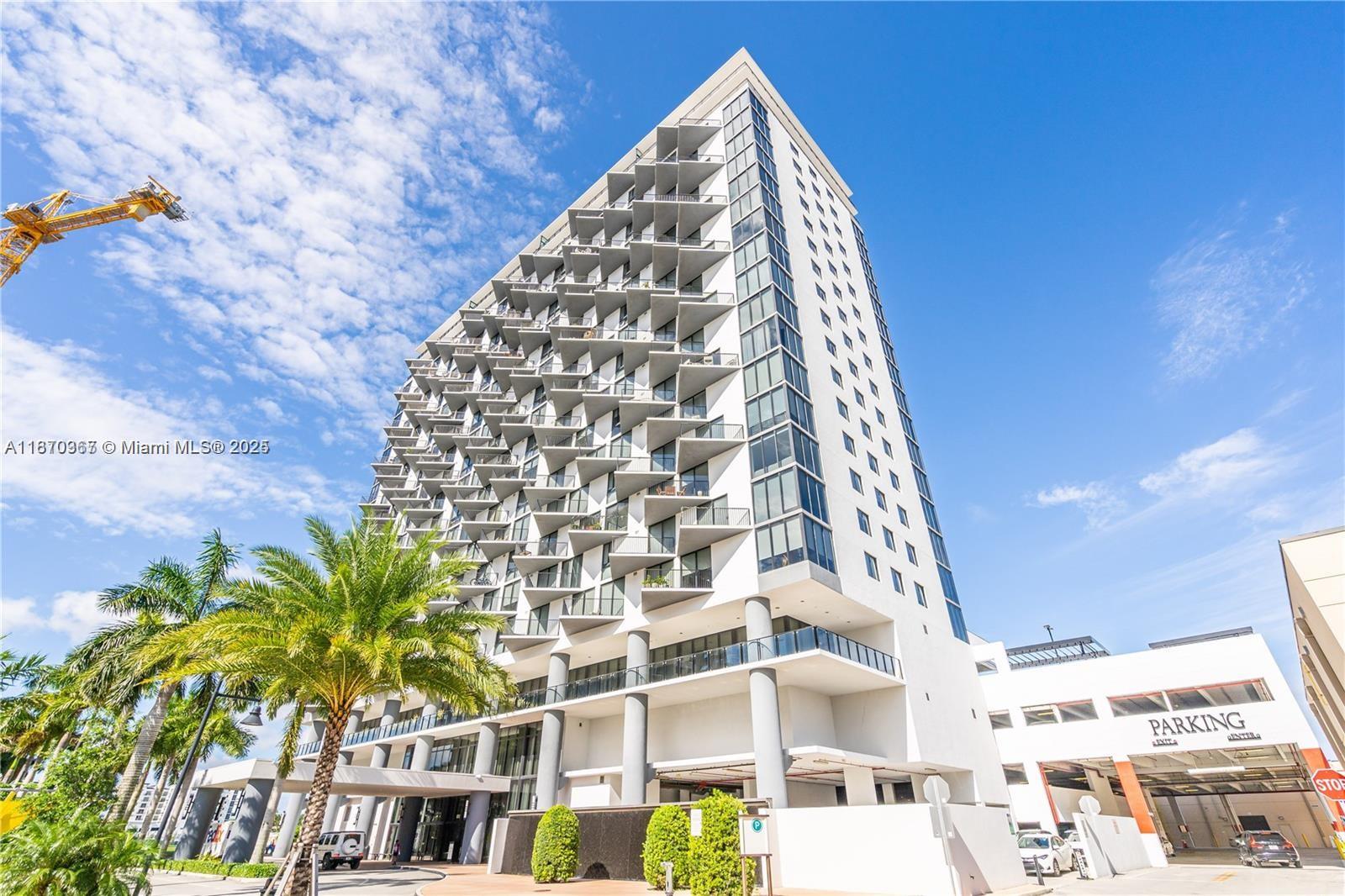 5252 PASEO CONDO - Residential